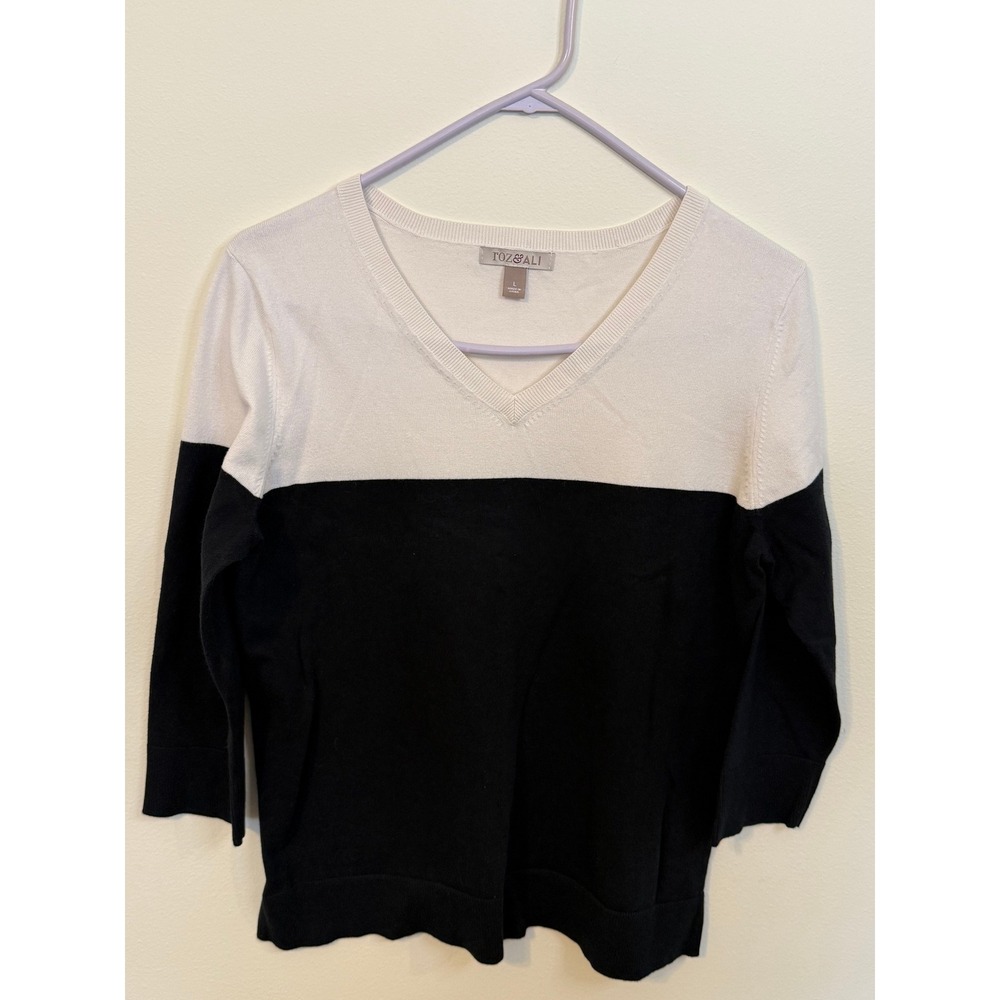 Roz & Ali V-Neck Sweater Womens L Black White Excellent Colorblock 3/4 Sleeve